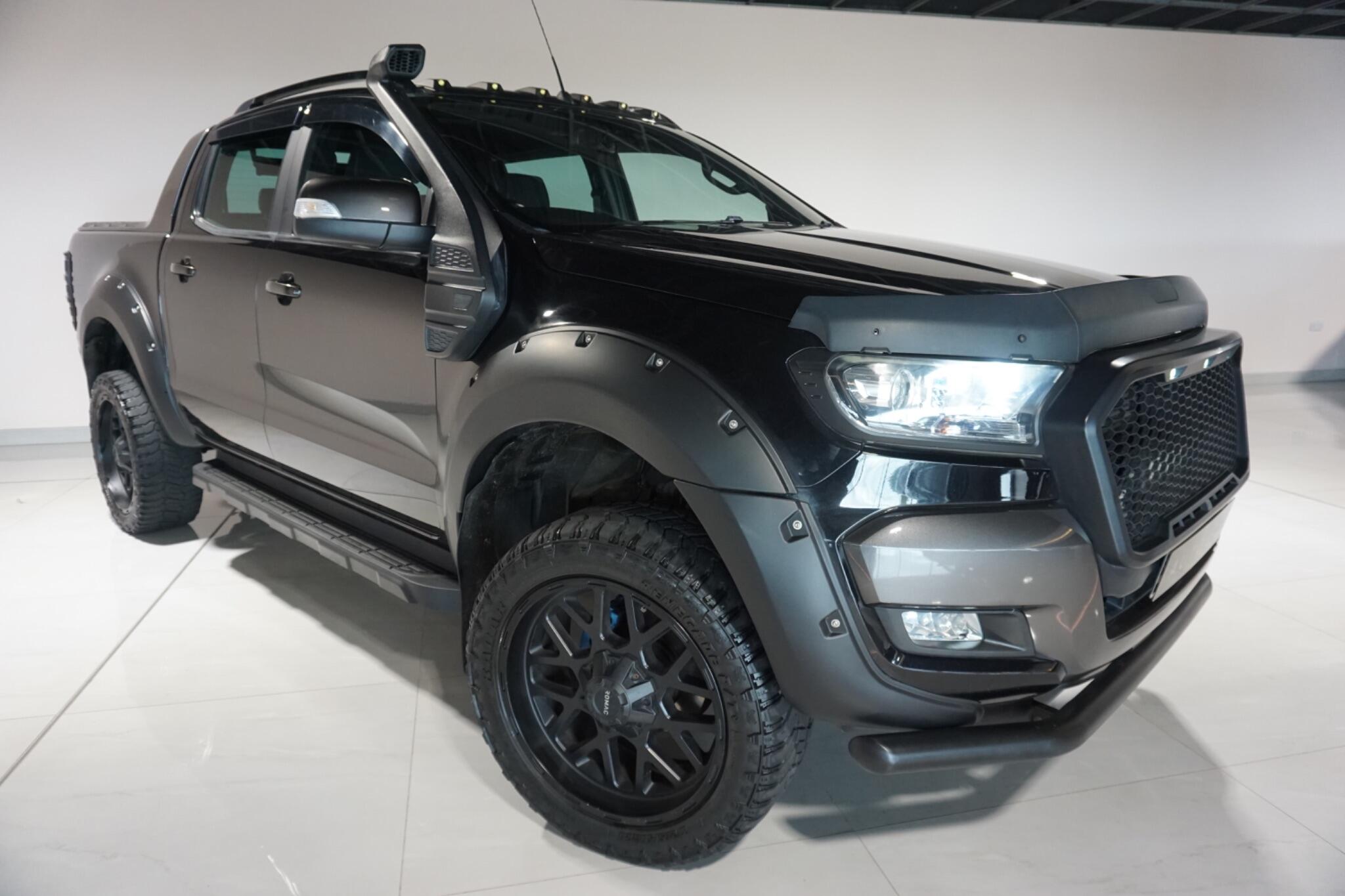 Ford Ranger 3.2 TDCi Wildtrak Pickup Double Cab 4dr Diesel Auto 4WD Euro 5 (200 ps)